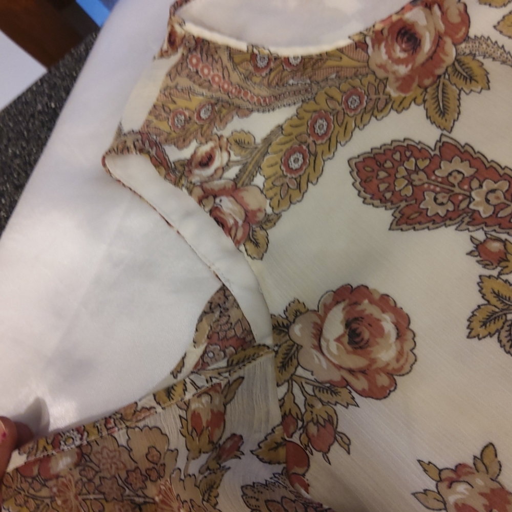 WAYF SIZE L - Picture 4 of 6